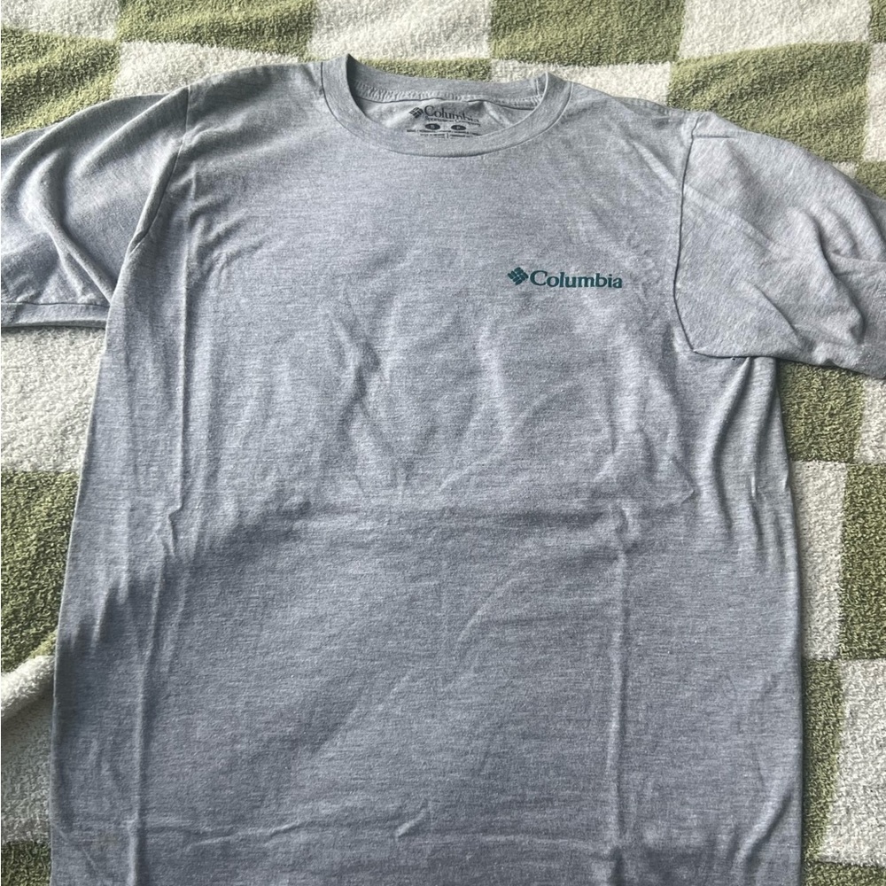 Columbia T-Shirt
